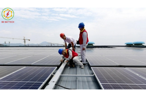 Ngành năng lượng mặt trời Trung Quốc đối mặt tình trạng cung vượt cầu kéo dài có nên đầu tư vào thời điểm này 